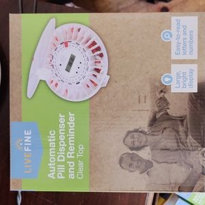 NIB Automatic Pill Dispenser NIB